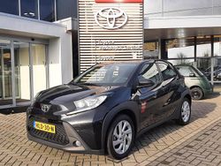 Zwart Gebruikt 2023 Toyota Aygo X Pulse SUV | € 20.400