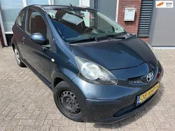 Grijs Gebruikt 2008 Toyota Aygo Hatchback | € 1.999 (Goede deal)