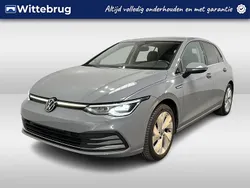 Grijs Gebruikt 2023 VW Golf VIII Style Hatchback | € 28.450 (Goede deal)