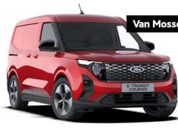 Rood Nieuw 2025 Ford E-Transit Limited Van | € 28.803 (Eerlijke prijs)