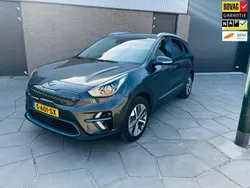Grijs Gebruikt 2021 Kia Niro SUV | € 25.750 (Eerlijke prijs)