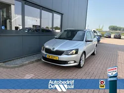 Grijs Gebruikt 2015 Skoda Fabia Style Stationwagen | € 6.950 (Iets duurder)