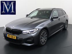 Grijs Gebruikt 2020 BMW 330 Executive Stationwagen | € 32.877 (Iets duurder)