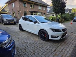 Wit Gebruikt 2013 Seat Leon FR Sedan | € 9.750 (Goede deal)