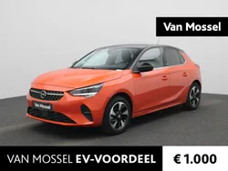 Oranje Gebruikt 2023 Opel Corsa-e Elegance Hatchback | € 20.900 (Eerlijke prijs)
