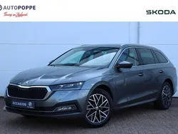 Grijs Gebruikt 2022 Skoda Octavia Style Stationwagen | € 23.450 (Eerlijke prijs)