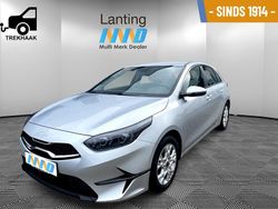 Grijs Gebruikt 2022 Kia Ceed Hatchback | € 13.950 (Eerlijke prijs)