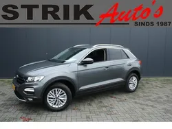 Grijs Gebruikt 2020 VW T-Roc Business SUV | € 25.989 (Goede deal)