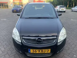 Zwart Gebruikt 2009 Opel Zafira MPV | € 3.950 (Eerlijke prijs)