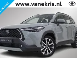 Groen Nieuw 2025 Toyota Corolla Cross Style SUV | € 44.340 (Eerlijke prijs)