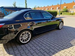 Zwart Gebruikt 2008 BMW 525 Executive Sedan | € 11.000 (Duur)