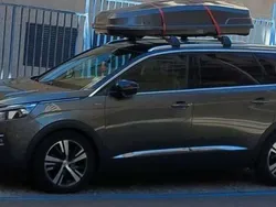 Grijs Gebruikt 2017 Peugeot 5008 GT MPV | € 18.500