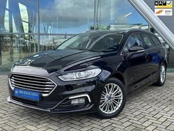 Zwart Gebruikt 2022 Ford Mondeo Titanium Stationwagen | € 22.750 (Goede deal)