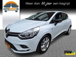 Wit Gebruikt 2018 Renault Clio IV LIMITED Hatchback | € 10.995 (Eerlijke prijs)