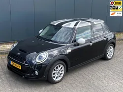 Zwart Gebruikt 2018 Mini Cooper S Hatchback | € 20.445 (Super prijs)