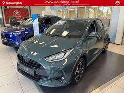 Groen Nieuw 2025 Toyota Yaris Hybrid Comfort Hatchback | € 31.999 (Iets duurder)