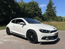 Wit Gebruikt 2009 VW Scirocco R-line Coupé | € 7.999 (Eerlijke prijs)
