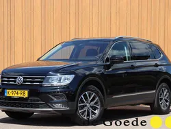 Zwart Gebruikt 2021 VW Tiguan Comfortline SUV | € 26.940 (Goede deal)