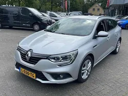 Grijs Gebruikt 2018 Renault Mégane GrandTour LIMITED Stationwagen | € 12.150 (Eerlijke prijs)