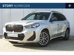 Grijs Gebruikt 2023 BMW iX1 M Sport SUV | € 45.450 (Eerlijke prijs)