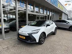 Wit Gebruikt 2024 Toyota C-HR Style SUV | € 31.999 (Super prijs)