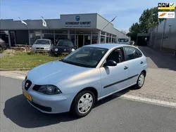 Blauw Gebruikt 2003 Seat Ibiza Stella Hatchback | € 1.999 (Eerlijke prijs)