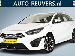 Wit Gebruikt 2024 Kia Ceed Hatchback | € 24.800 (Super prijs)