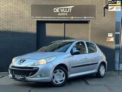 Grijs Gebruikt 2010 Peugeot 206+ Hatchback | € 1.950 (Goede deal)