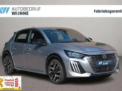 Grijs Gebruikt 2024 Peugeot 208 GT Hatchback | € 23.940 (Goede deal)