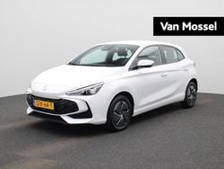 Wit Nieuw 2024 MG MG3 Hatchback | € 23.495 (Eerlijke prijs)