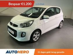 Wit Gebruikt 2015 Kia Picanto Attract Hatchback | € 6.649 (Eerlijke prijs)