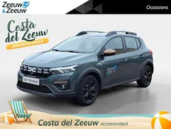 Cedergroen dqk Gebruikt 2024 Dacia Sandero Extreme Hatchback | € 21.495 (Iets duurder)