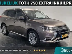 Bruin Gebruikt 2020 Mitsubishi Outlander P-HEV SUV | € 23.245 (Eerlijke prijs)