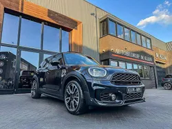 Zwart, metallic lak Gebruikt 2022 Mini John Cooper Works Countryman SUV | € 37.950 (Eerlijke prijs)