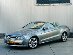 Grijs Gebruikt 2010 Mercedes E200 Cabriolet | € 15.995 (Eerlijke prijs)