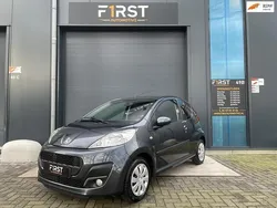 Grijs Gebruikt 2013 Peugeot 107 Access Hatchback | € 2.295 (Eerlijke prijs)