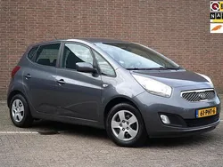 Grijs Gebruikt 2011 Kia Venga Hatchback | € 5.950 (Eerlijke prijs)