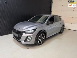 Grijs Gebruikt 2024 Peugeot 208 GT Hatchback | € 22.250 (Super prijs)