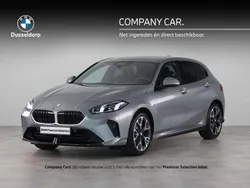 Zwart, metallic lak Gebruikt 2024 BMW 120 M Sport Hatchback | € 39.950 (Super prijs)
