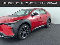Rood Gebruikt 2025 Toyota bZ4X Business Edition SUV | € 34.940 (Super prijs)