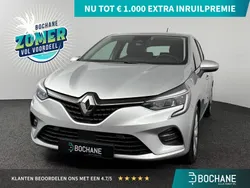 Grijs Gebruikt 2019 Renault Clio IV Intens Hatchback | € 13.495 (Eerlijke prijs)
