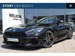 Zwart Gebruikt 2022 BMW Z4 Executive Cabriolet | € 49.950 (Iets duurder)