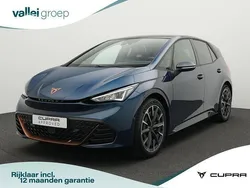 Blauw Gebruikt 2023 Cupra Born e-Boost Hatchback | € 38.900 (Duur)