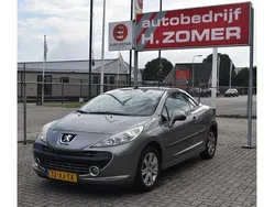 Grijs Gebruikt 2007 Peugeot 207 CC Cabriolet | € 4.250 (Eerlijke prijs)
