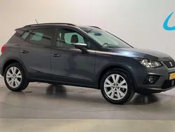 Grijs Gebruikt 2020 Seat Arona Business SUV | € 15.400 (Eerlijke prijs)