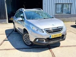 Grijs Gebruikt 2015 Peugeot 2008 Active SUV | € 6.999 (Eerlijke prijs)