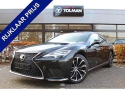Zwart Gebruikt 2023 Lexus LS500h Executive Line Sedan | € 109.950