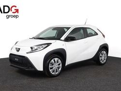 Wit Gebruikt 2024 Toyota Aygo X Play SUV | € 17.900 (Eerlijke prijs)