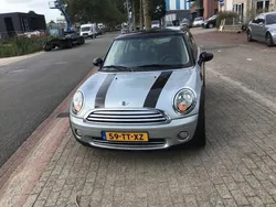 Grijs, metallic lak Gebruikt 2007 Mini Cooper Pepper Hatchback | € 3.250