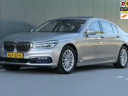 Beige Gebruikt 2016 BMW 750 Executive Sedan | € 26.940 (Eerlijke prijs)